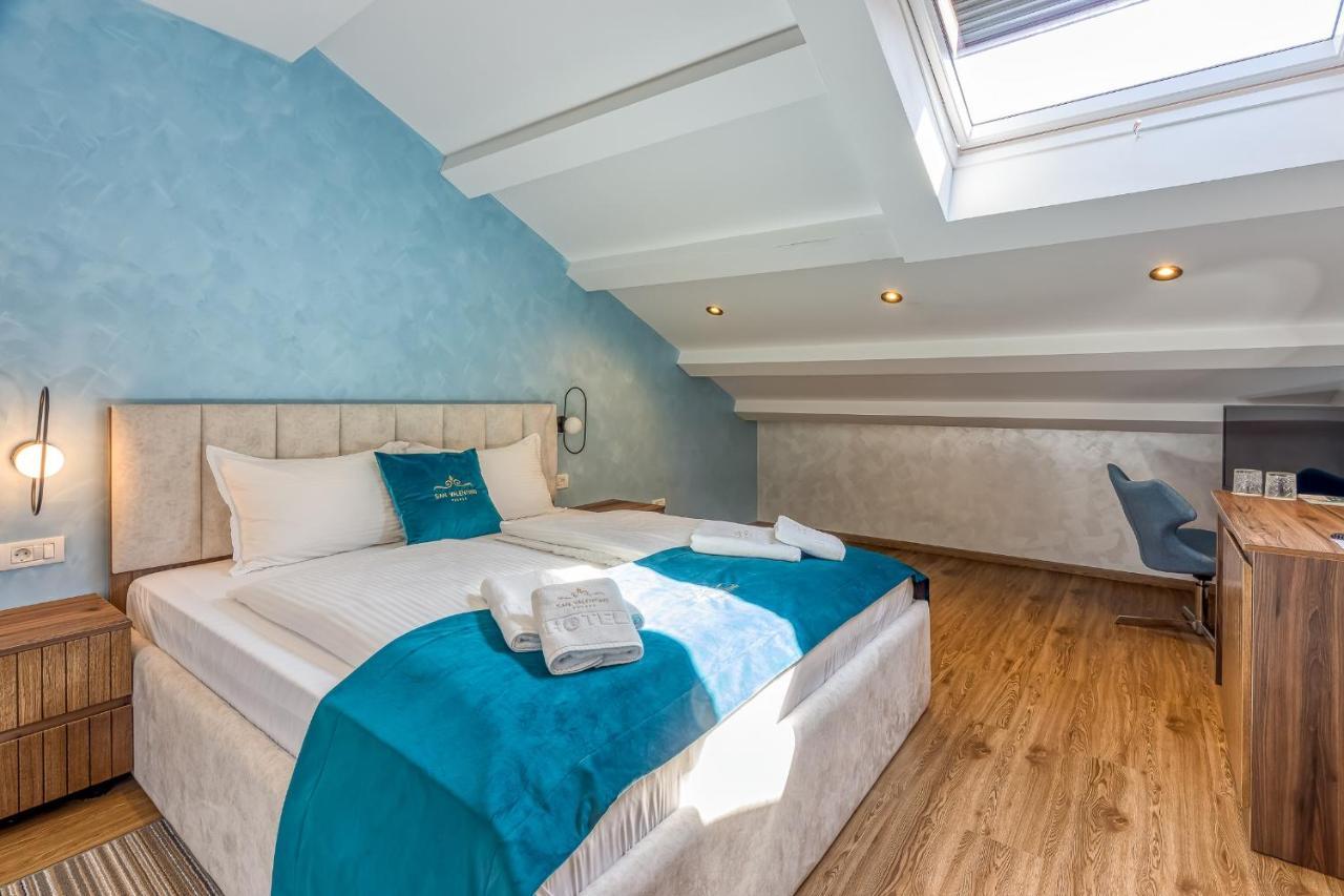 San Valentino Palace Aparthotel Umag Bagian luar foto