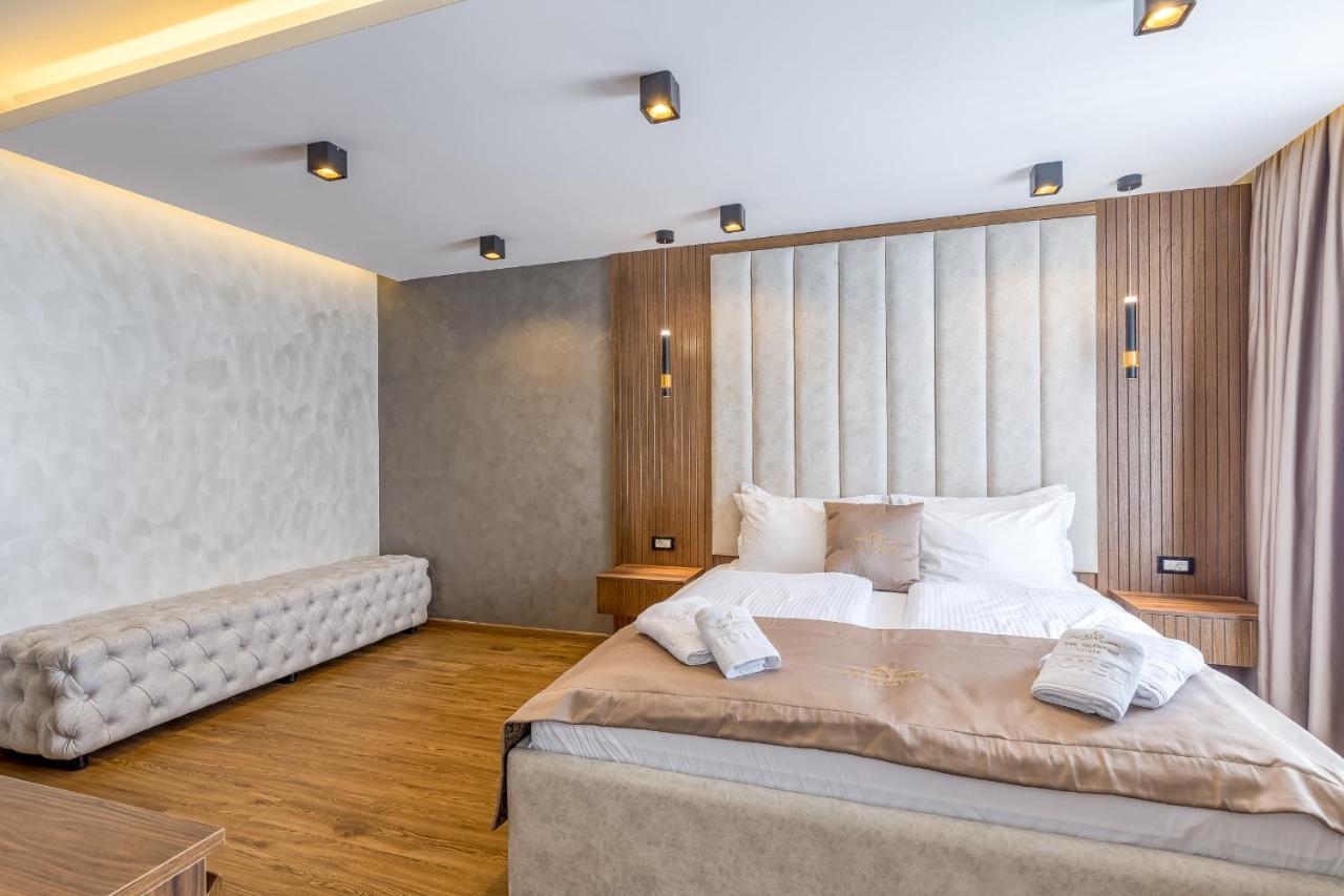 San Valentino Palace Aparthotel Umag Bagian luar foto